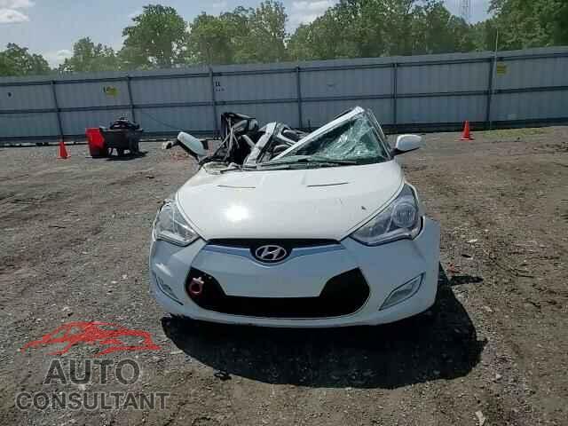 HYUNDAI VELOSTER 2012 - KMHTC6AD7CU079622