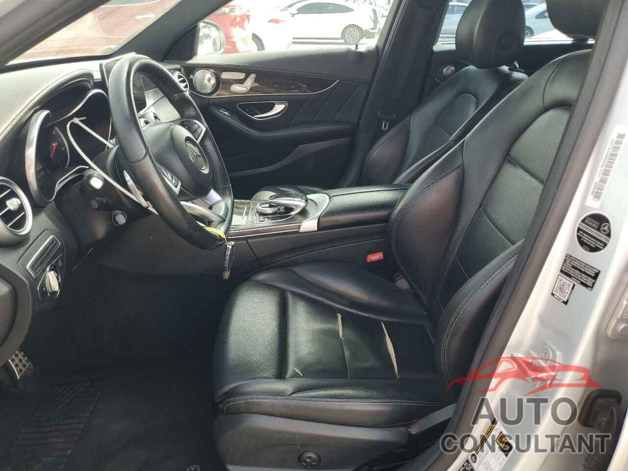 MERCEDES-BENZ C-CLASS 2015 - 55SWF6GB1FU023007