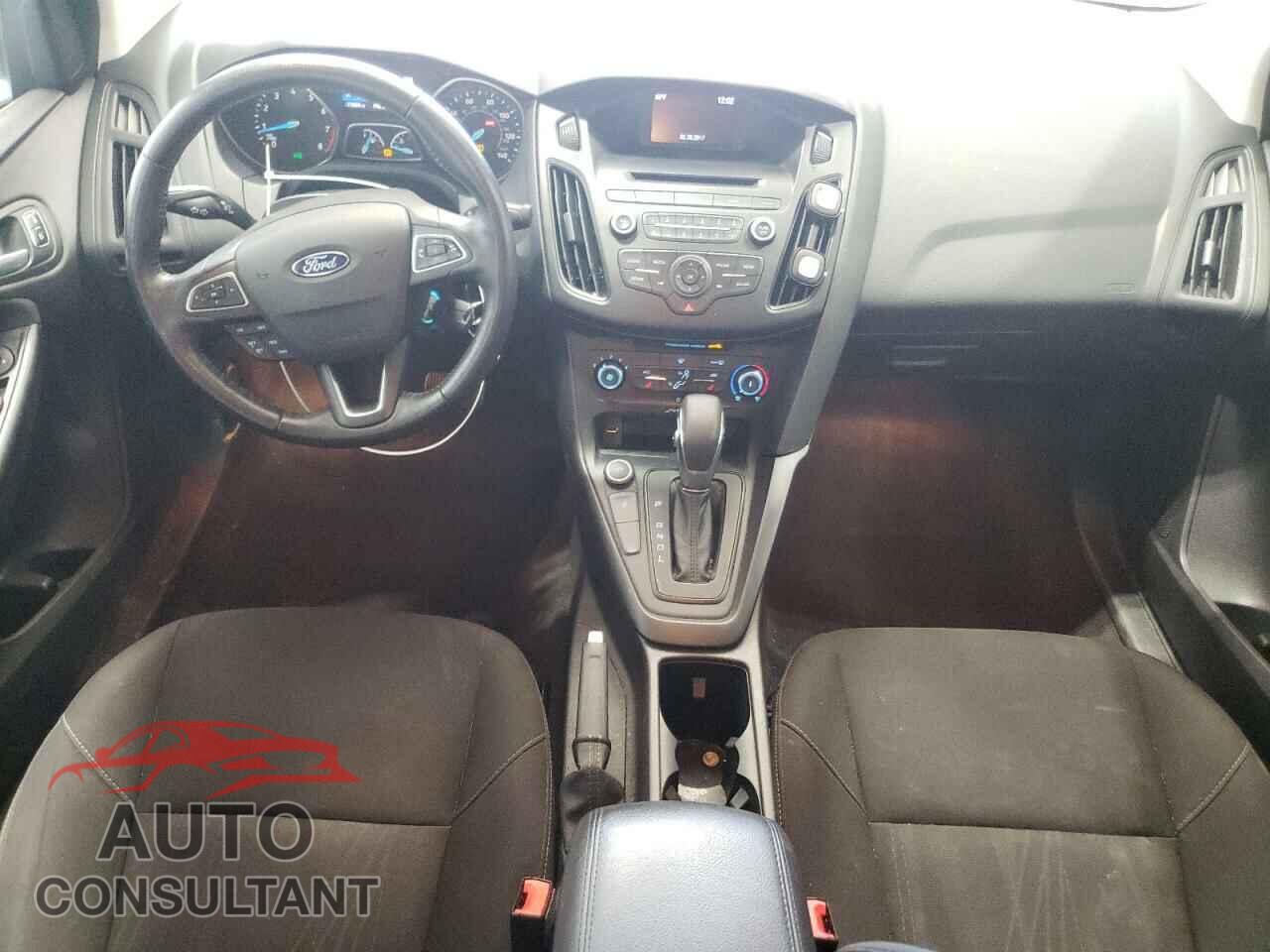 FORD FOCUS 2017 - 1FADP3F2XHL254760