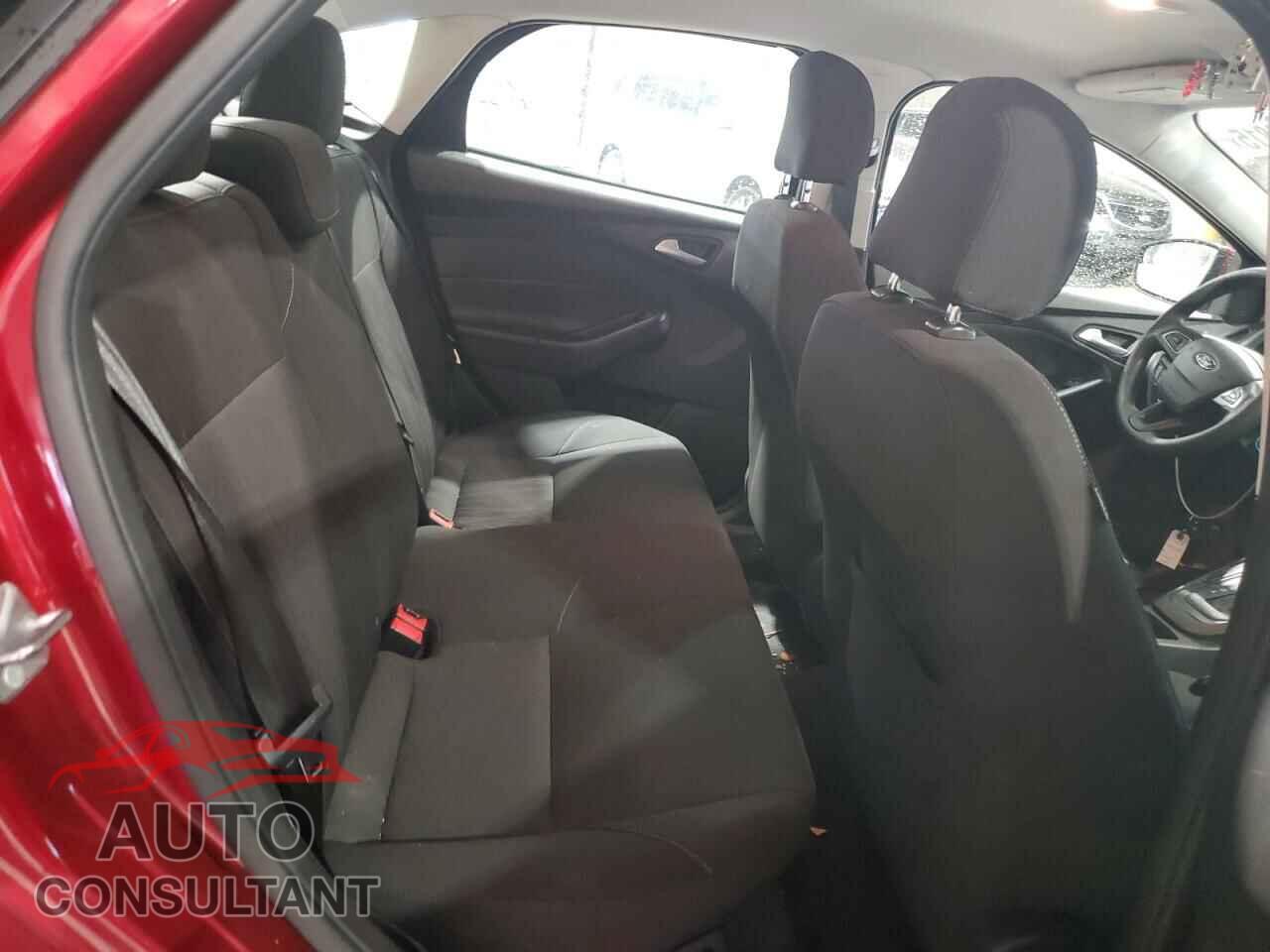 FORD FOCUS 2016 - 1FADP3F29GL201806