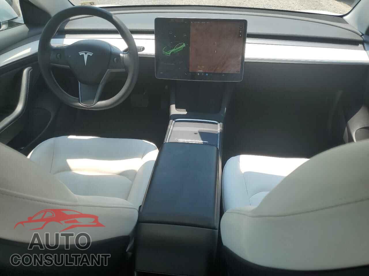 TESLA MODEL 3 2021 - 5YJ3E1EA2MF096033