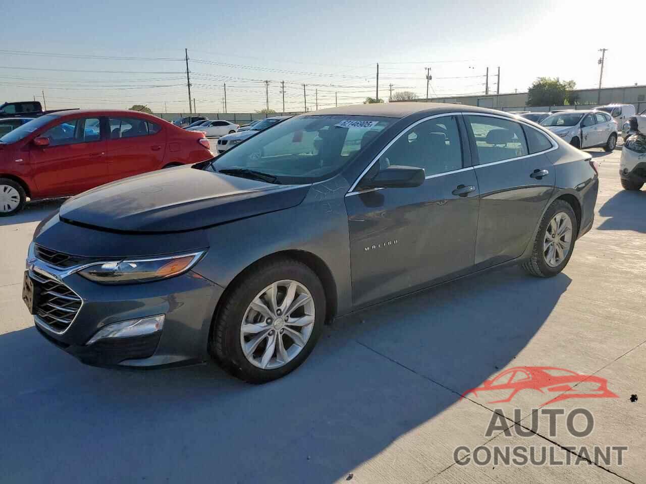 CHEVROLET MALIBU 2019 - 1G1ZD5STXKF213627