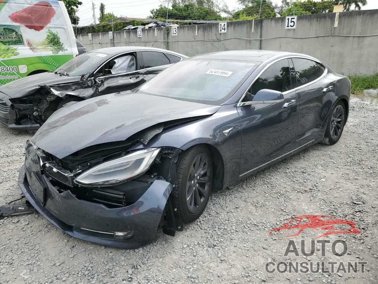 TESLA MODEL S 2018 - 5YJSA1E24JF283477