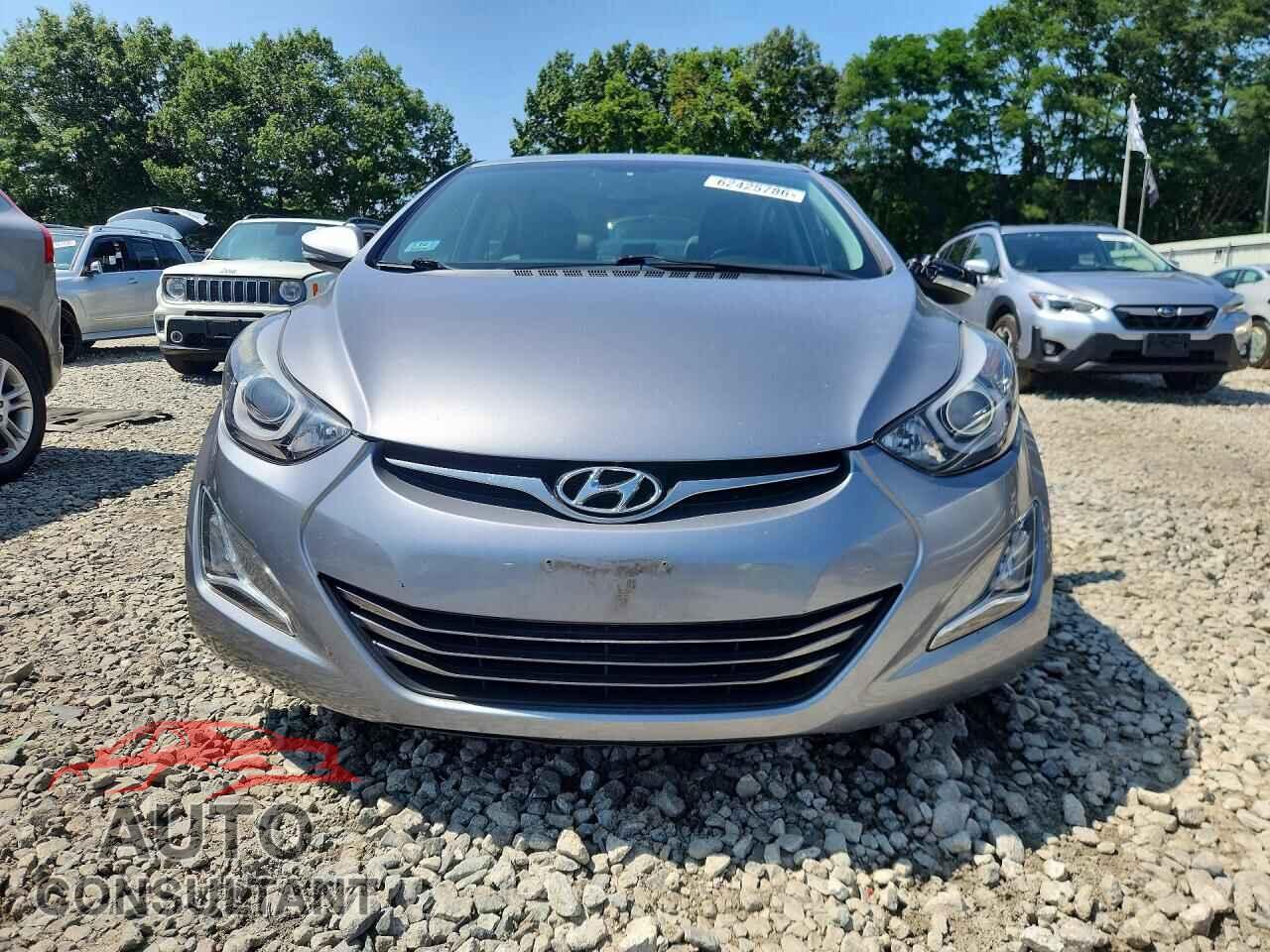 HYUNDAI ELANTRA 2015 - 5NPDH4AE2FH613373