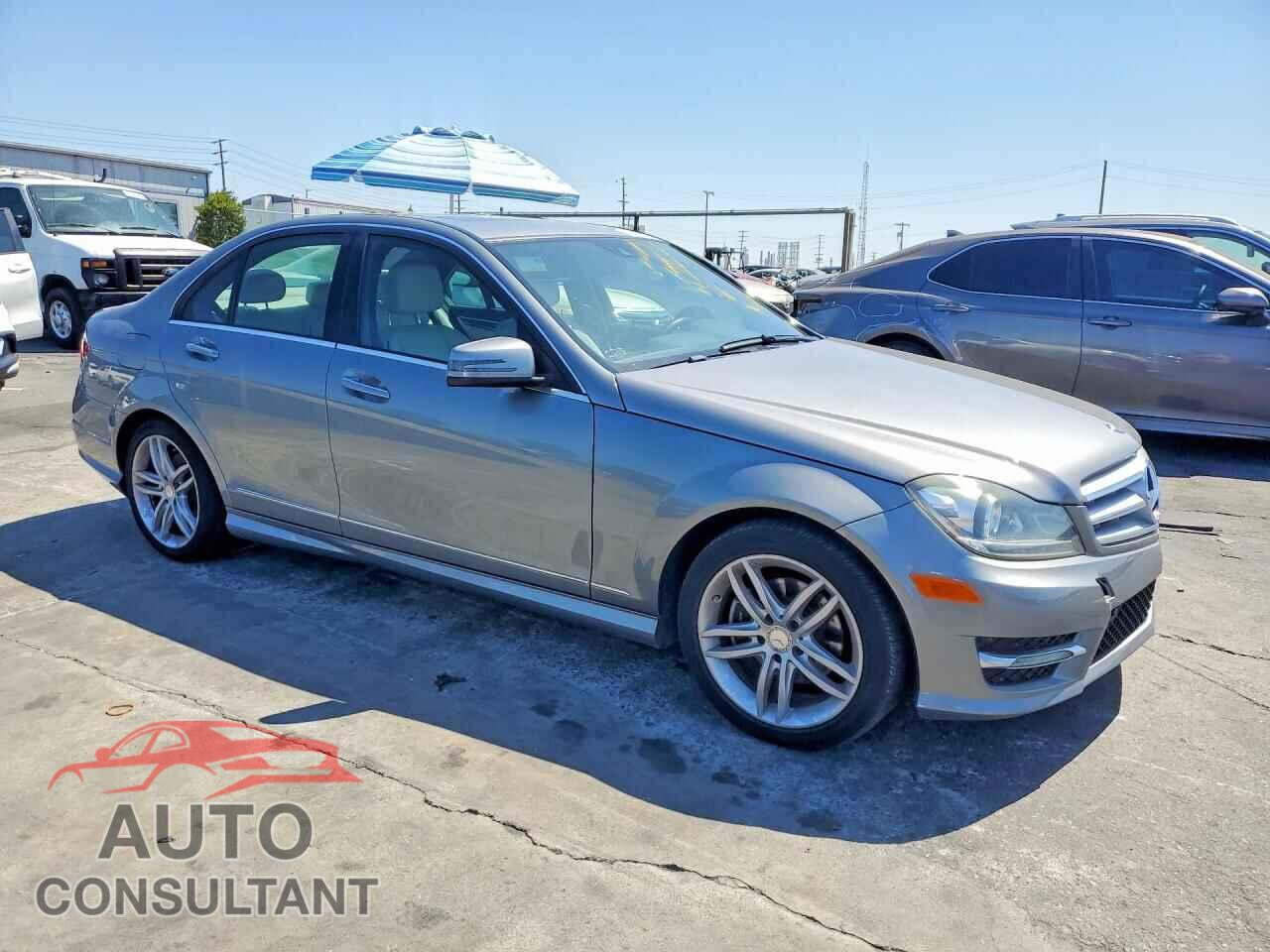 MERCEDES-BENZ C-CLASS 2014 - WDDGF4HB0EA965961