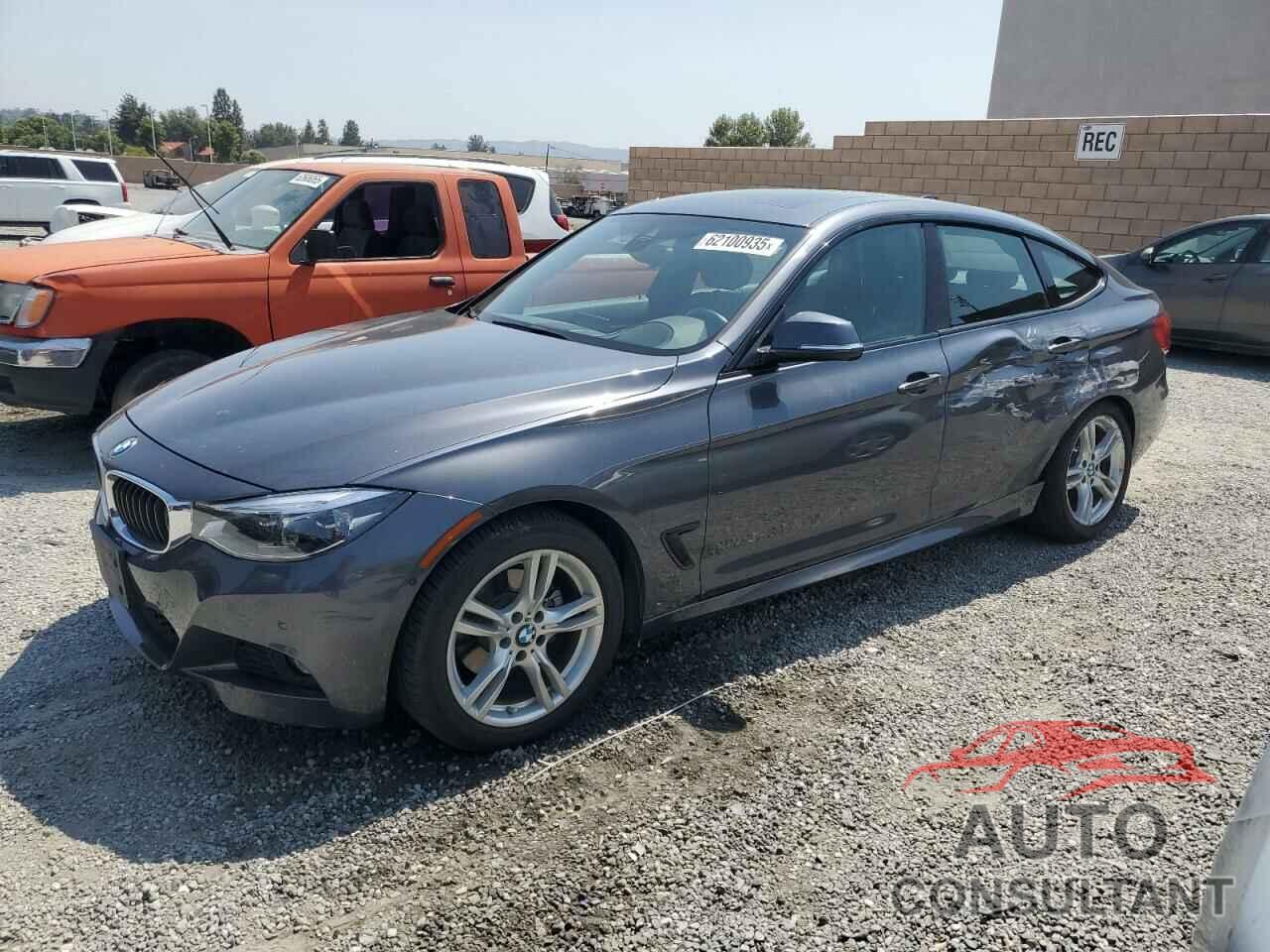 BMW 3 SERIES 2017 - WBA8Z9C53HG452870