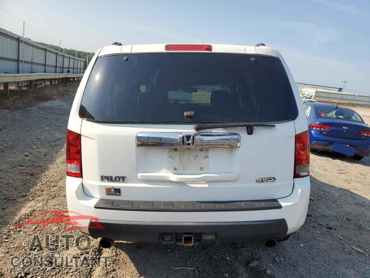 HONDA PILOT 2011 - 5FNYF4H58BB079074