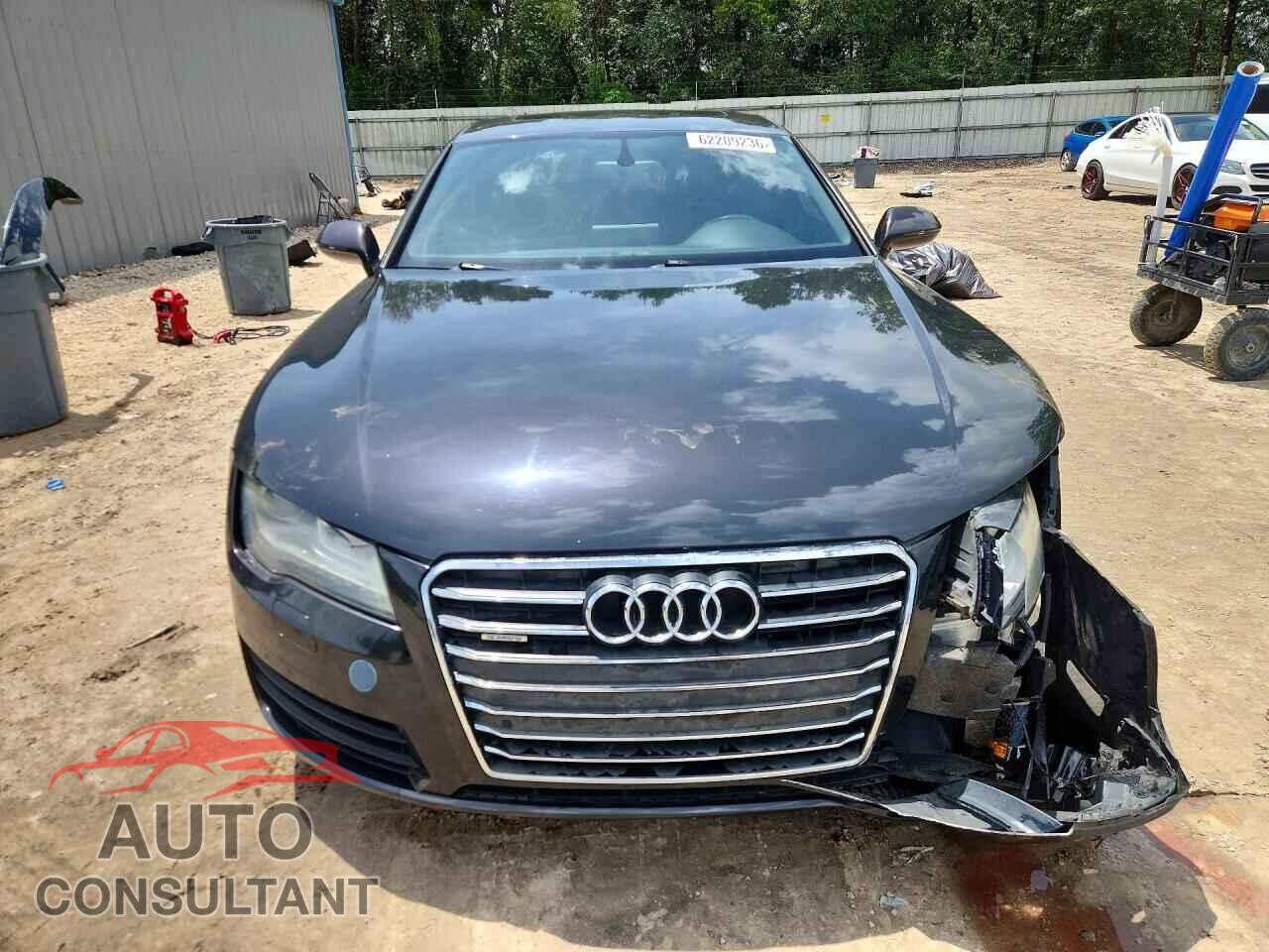 AUDI A7 2013 - WAUYGAFC8DN132175
