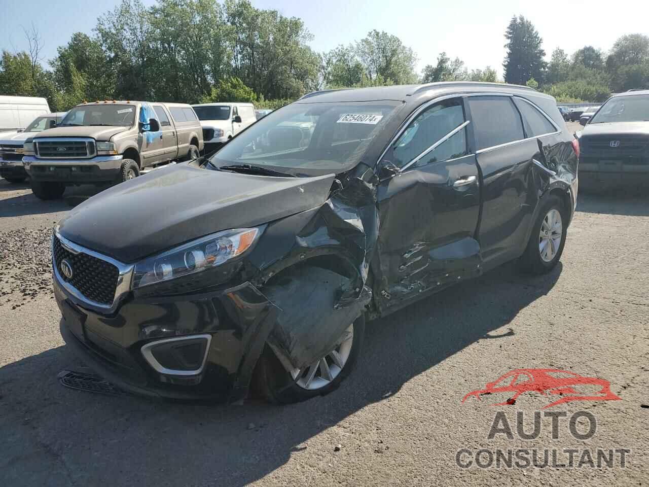 KIA SORENTO 2017 - 5XYPGDA38HG294652