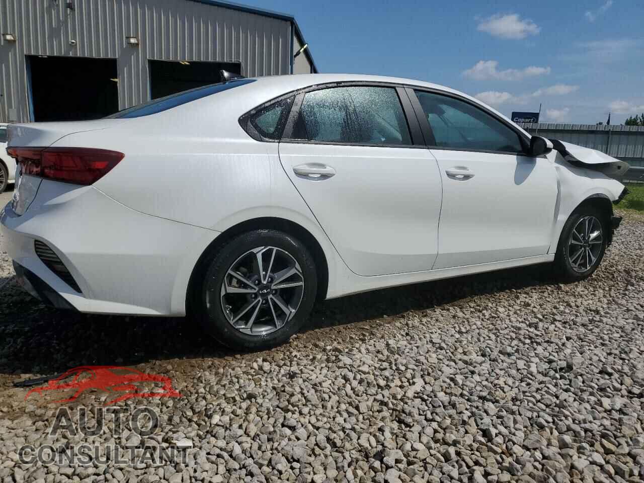 KIA FORTE 2023 - 3KPF24AD4PE586605