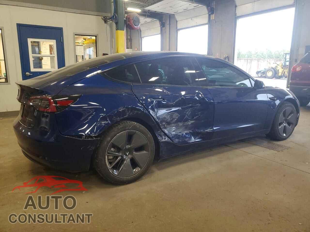 TESLA MODEL 3 2022 - 5YJ3E1EB2NF277207