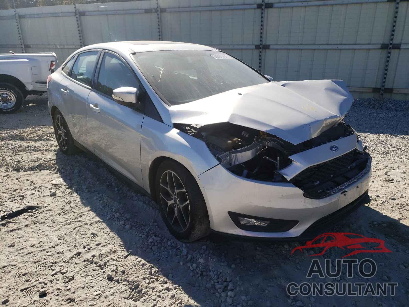 FORD FOCUS 2017 - 1FADP3H23HL249459