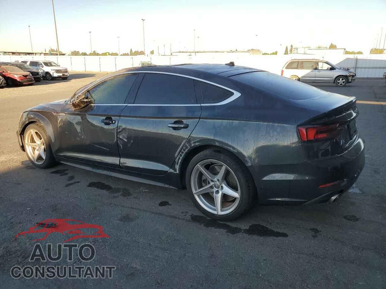 AUDI A5 2018 - WAUDNCF56JA053690