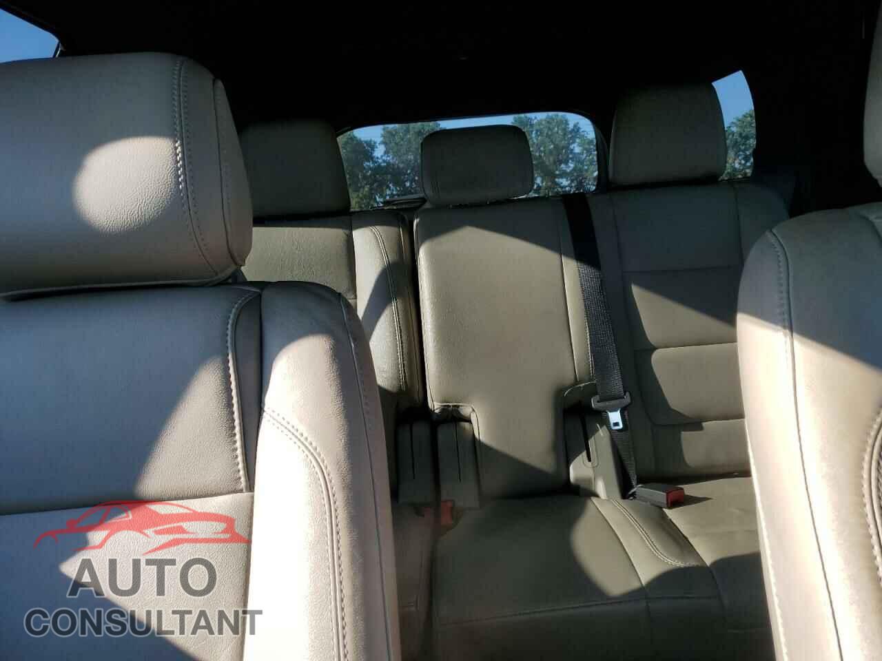 FORD EXPLORER 2015 - 1FM5K7D85FGA40983