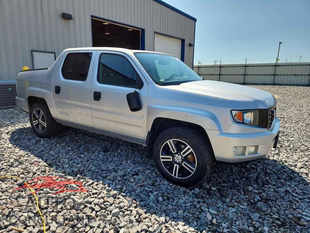 HONDA RIDGELINE 2013 - 5FPYK1F76DB009629