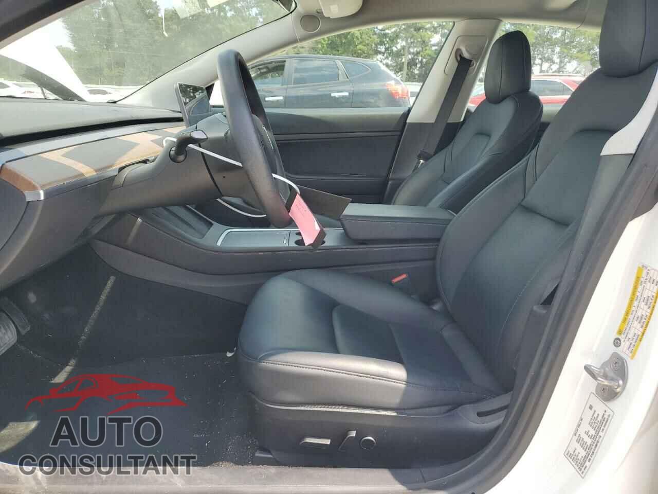 TESLA MODEL 3 2021 - 5YJ3E1EA6MF921118