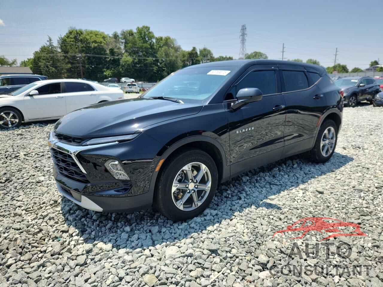 CHEVROLET BLAZER 2023 - 3GNKBHR44PS202826