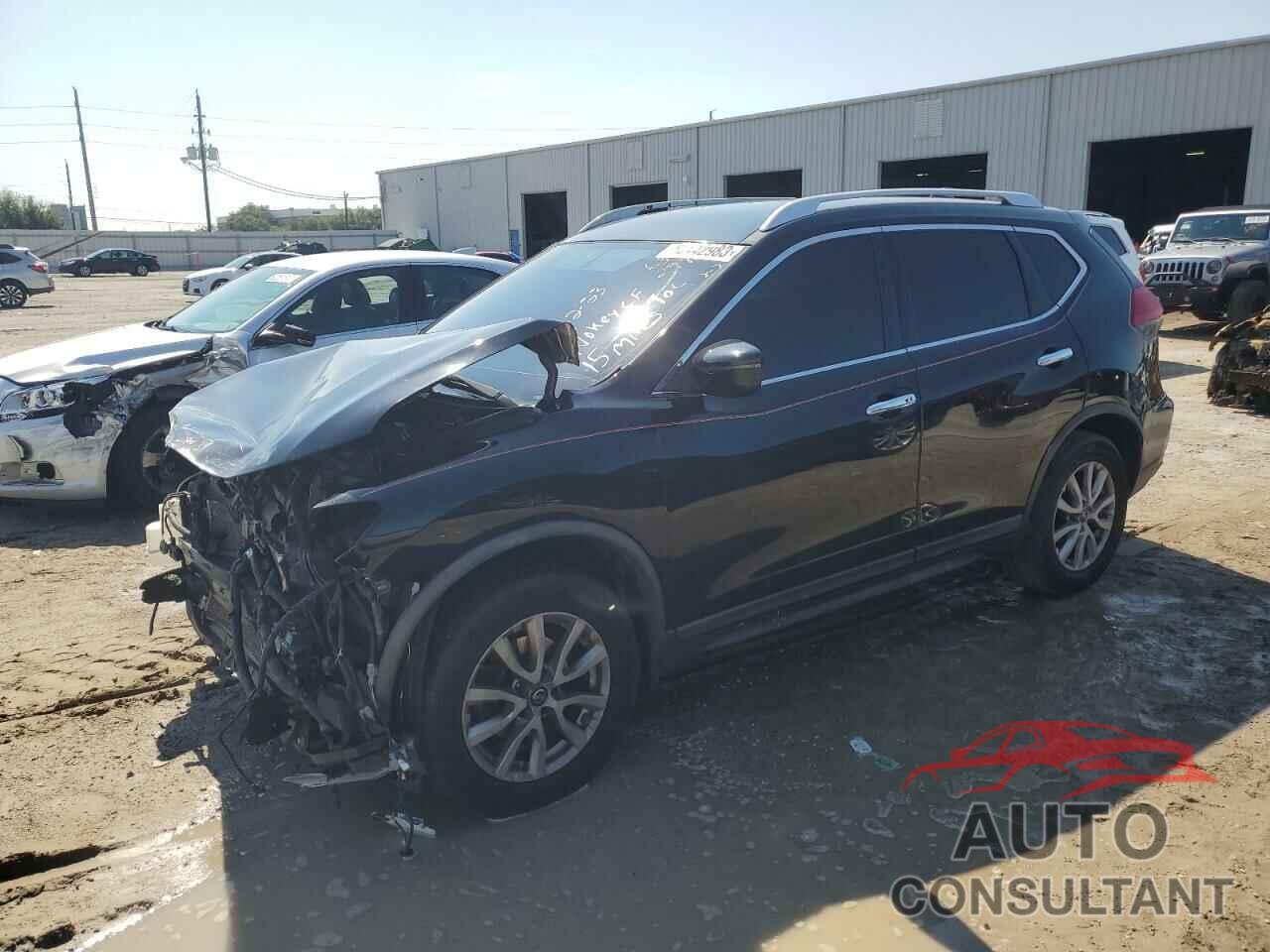 NISSAN ROGUE 2017 - KNMAT2MT5HP595927