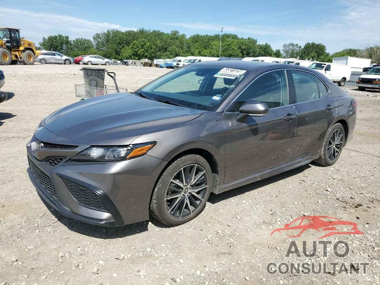 TOYOTA CAMRY 2024 - 4T1G11AK7RU883100