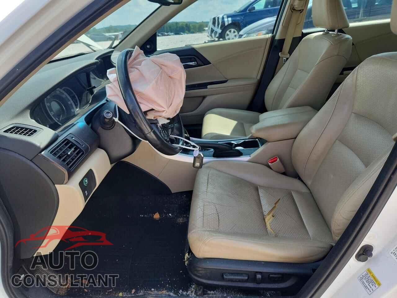 HONDA ACCORD 2013 - 1HGCR2F83DA080357
