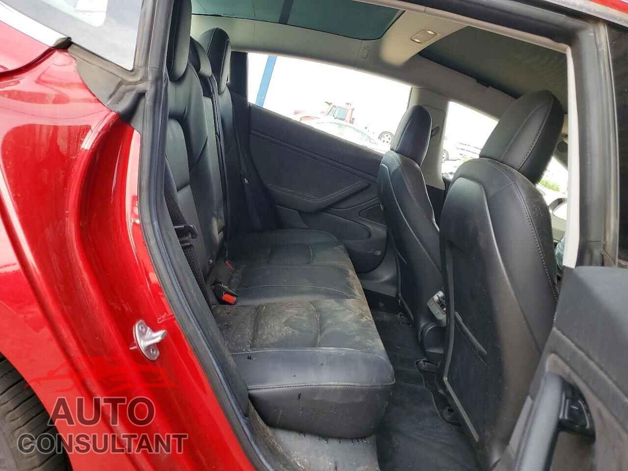 TESLA MODEL 3 2018 - 5YJ3E1EA2JF019304