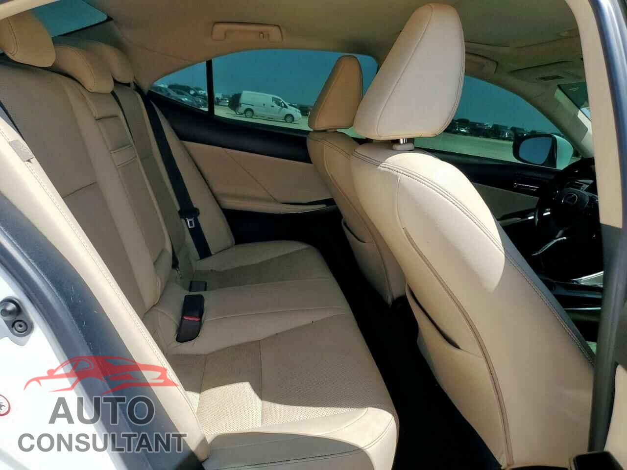 LEXUS IS 2014 - JTHBF1D22E5036144