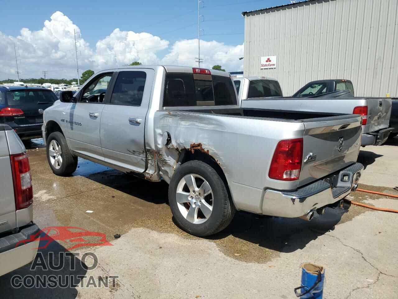 DODGE RAM 1500 2012 - 1C6RD7LT0CS109665