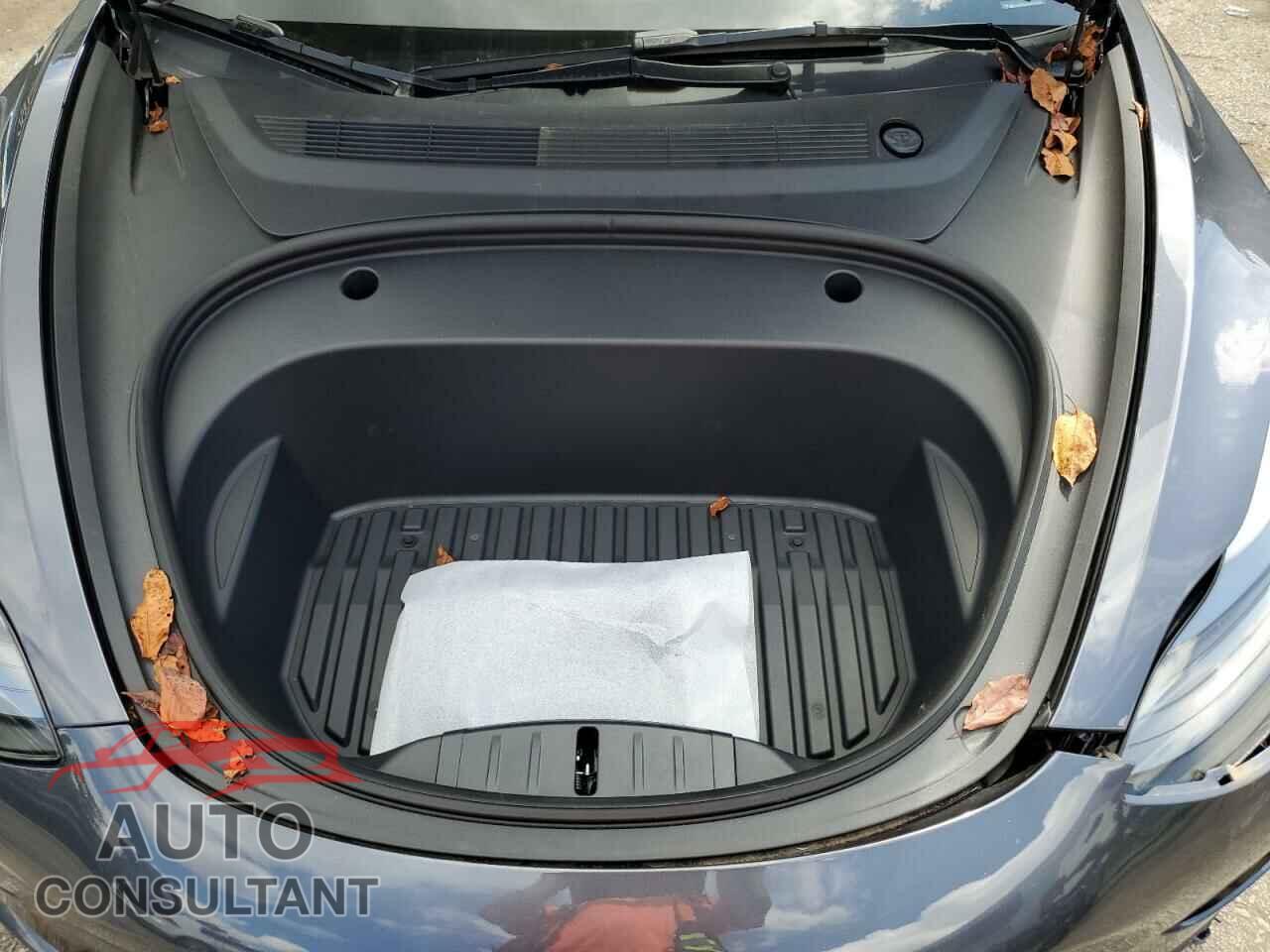 TESLA MODEL 3 2023 - 5YJ3E1EA0PF617724