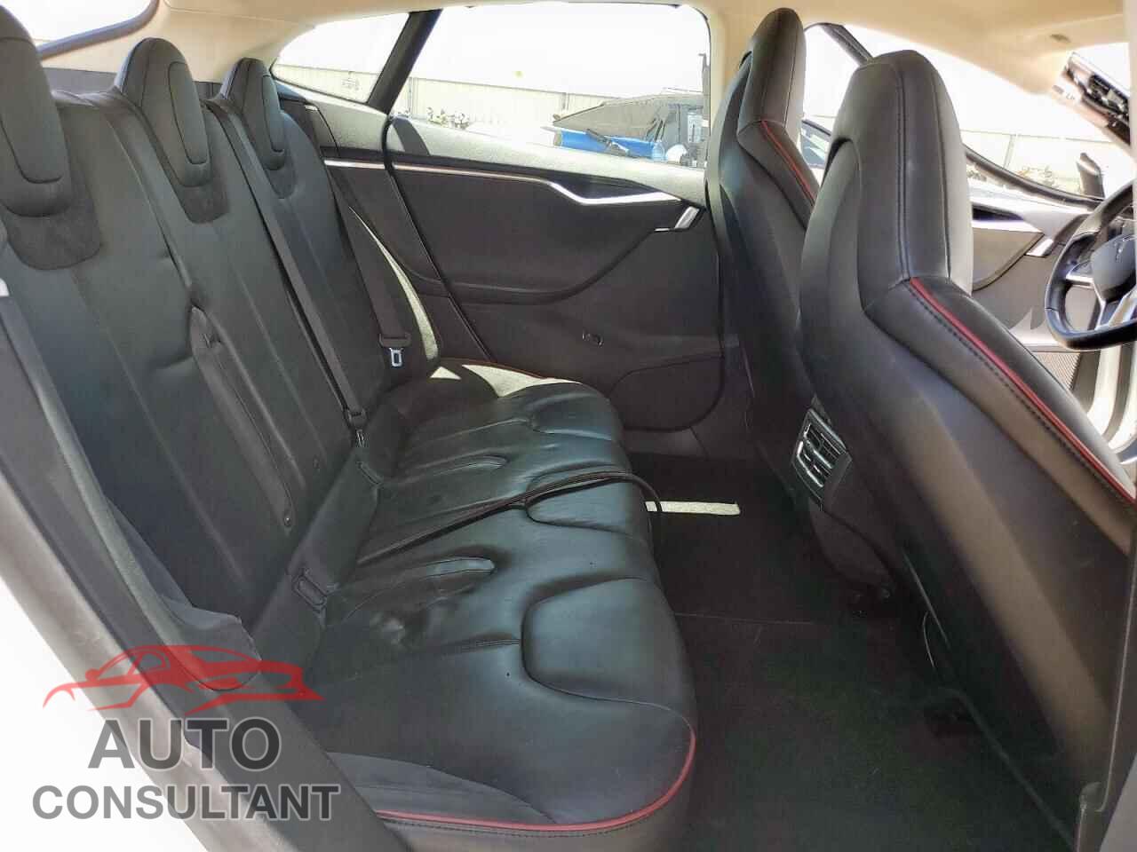 TESLA MODEL S 2013 - 5YJSA1CP5DFP08787