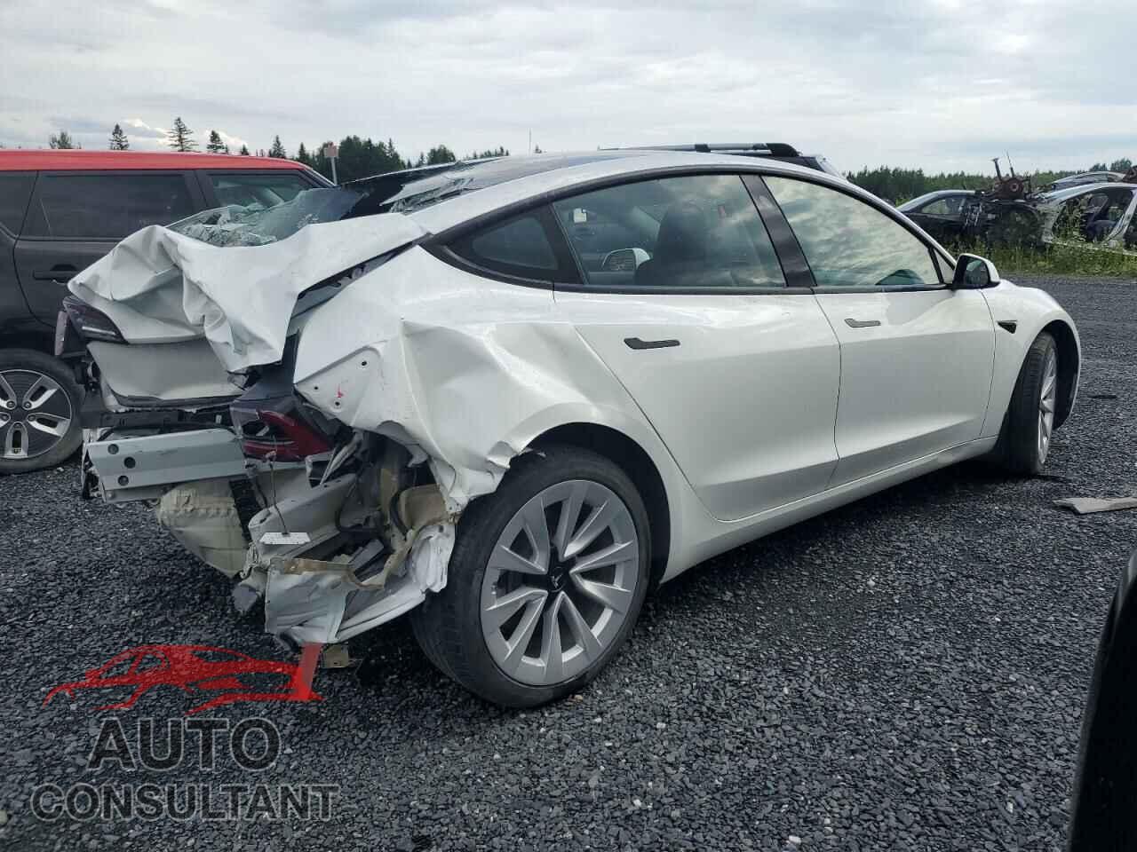 TESLA MODEL 3 2022 - 5YJ3E1EA6NF353597