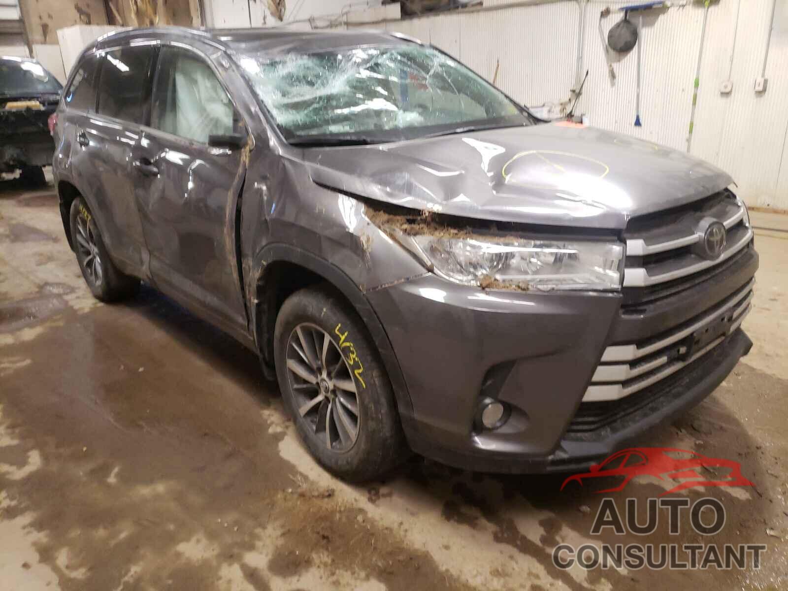 TOYOTA HIGHLANDER 2017 - 5TDJZRFH0HS479301
