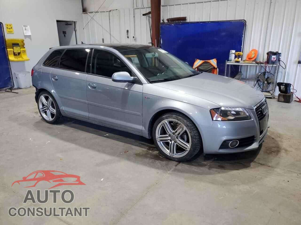 AUDI A3 2013 - WAUKJAFM8DA030110