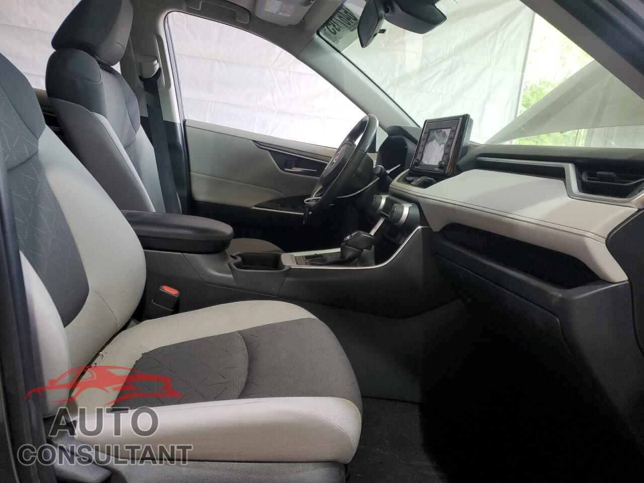 TOYOTA RAV4 2020 - JTMP1RFV9LD057863