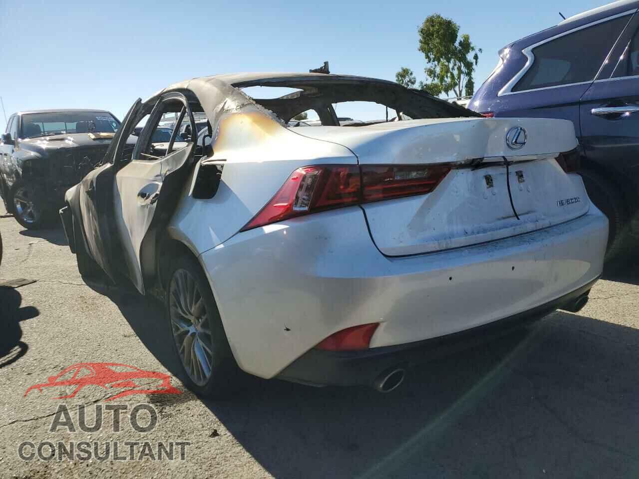 LEXUS IS 2016 - JTHBA1D2XG5025359