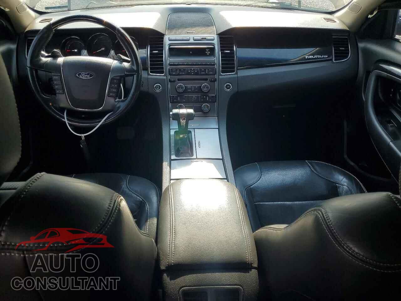 FORD TAURUS 2010 - 1FAHP2FW2AG113064