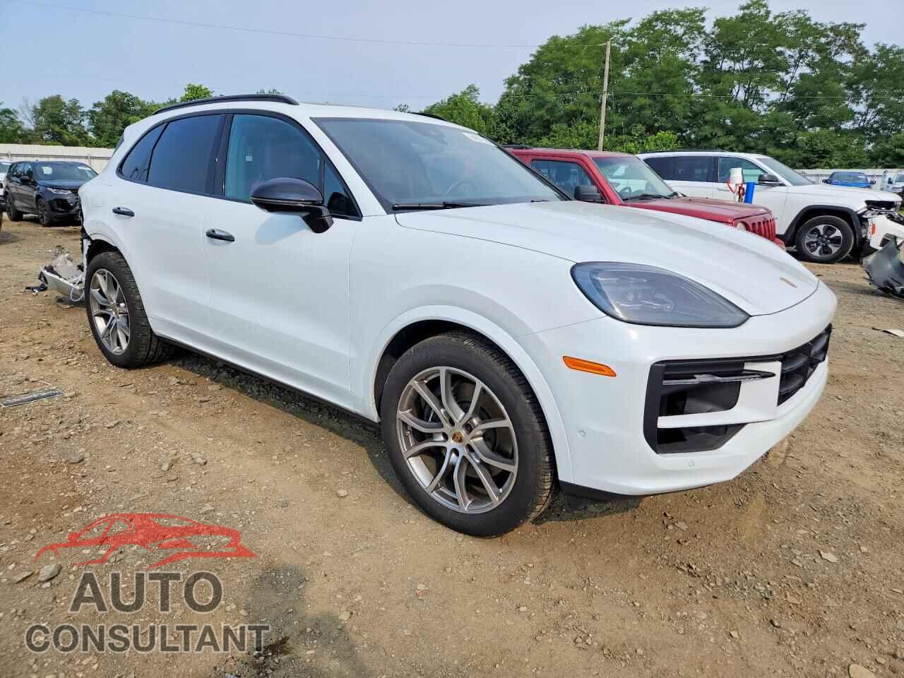 PORSCHE CAYENNE 2024 - WP1AA2AY1RDA09554