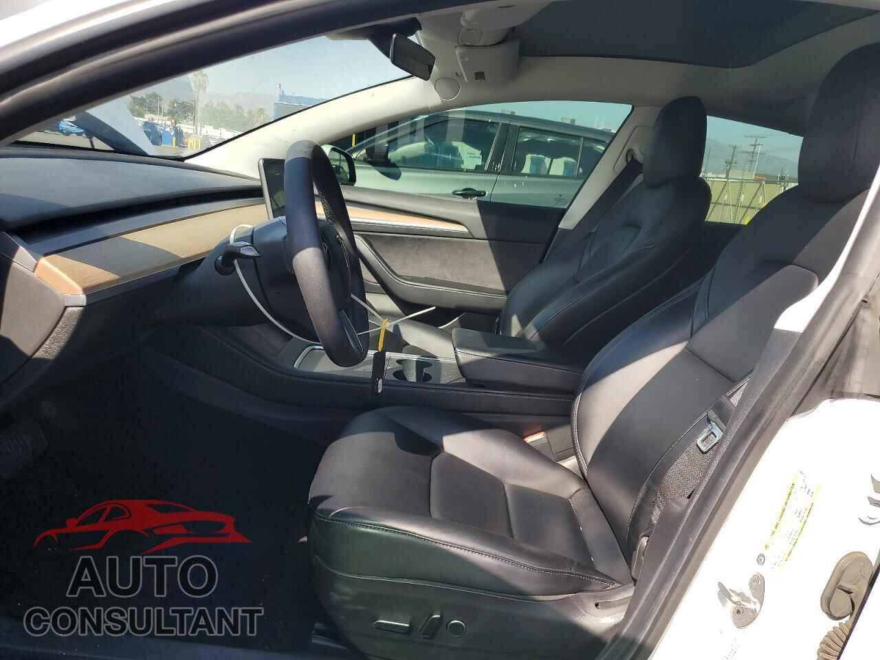 TESLA MODEL 3 2021 - 5YJ3E1EA4MF069044