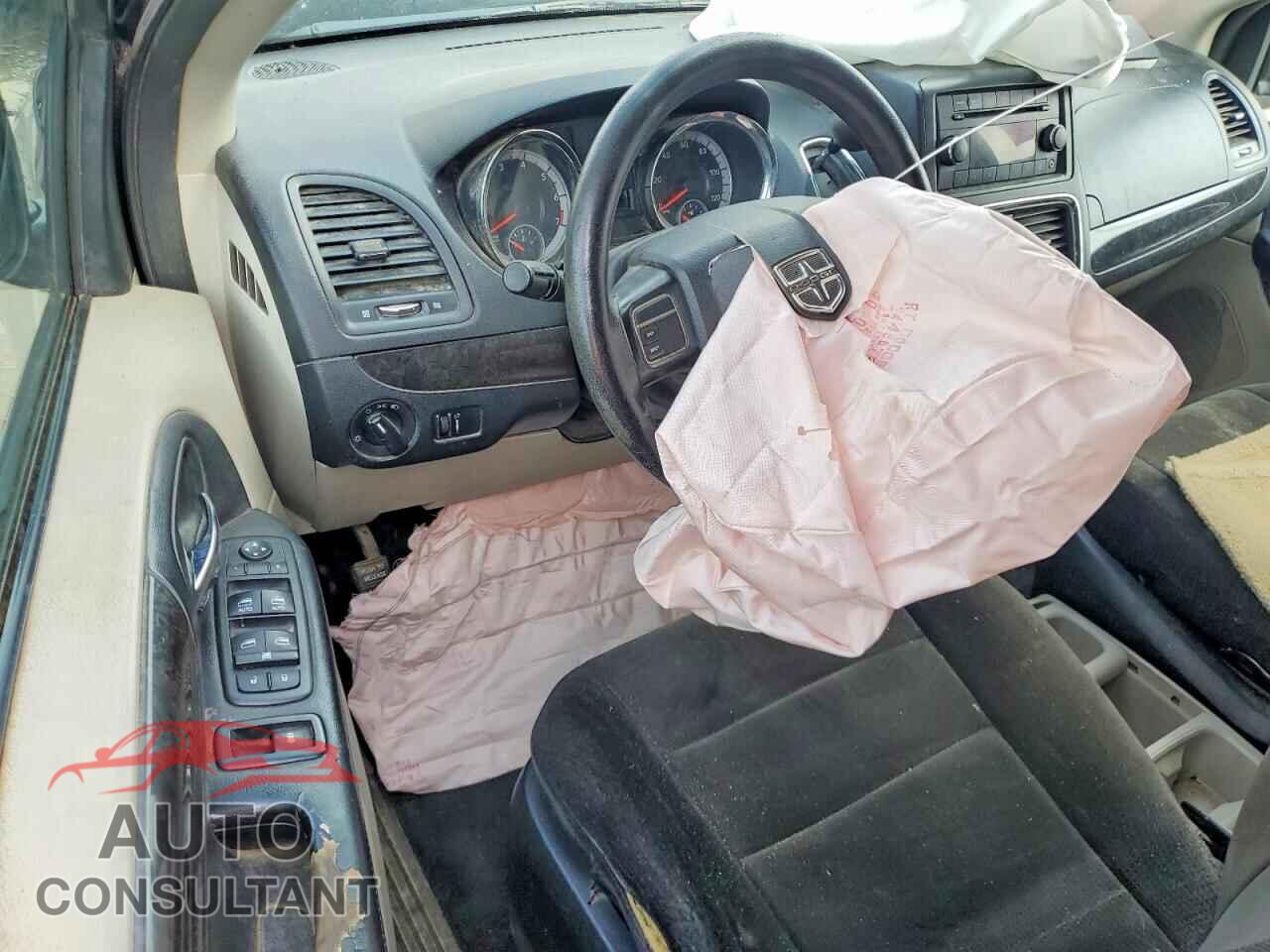 DODGE CARAVAN 2013 - 2C4RDGCG2DR749326
