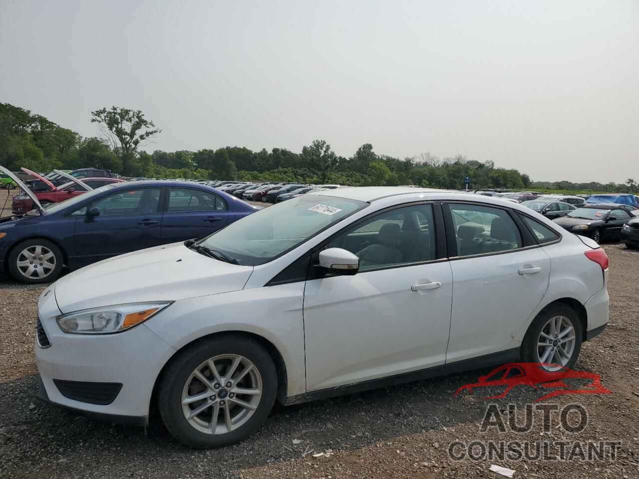 FORD FOCUS 2017 - 1FADP3F20HL210637