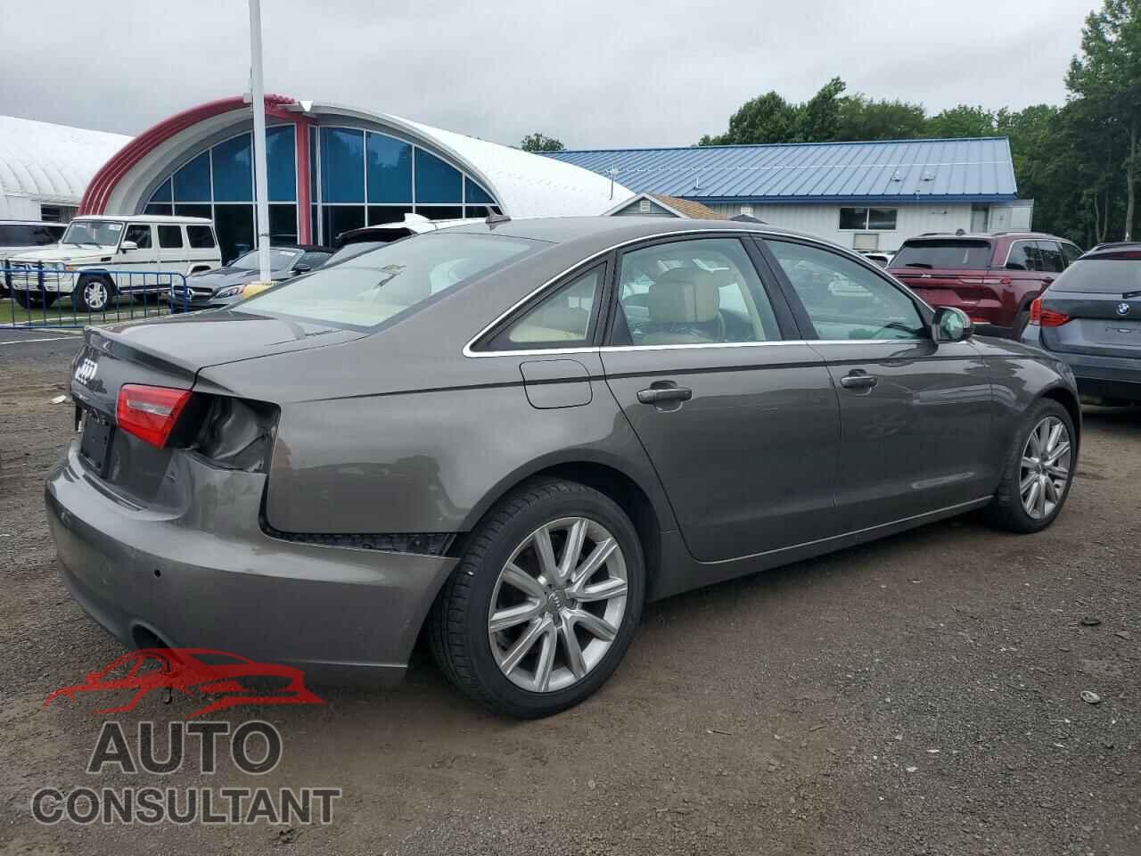 AUDI A6 2013 - WAUGFAFC8DN077189