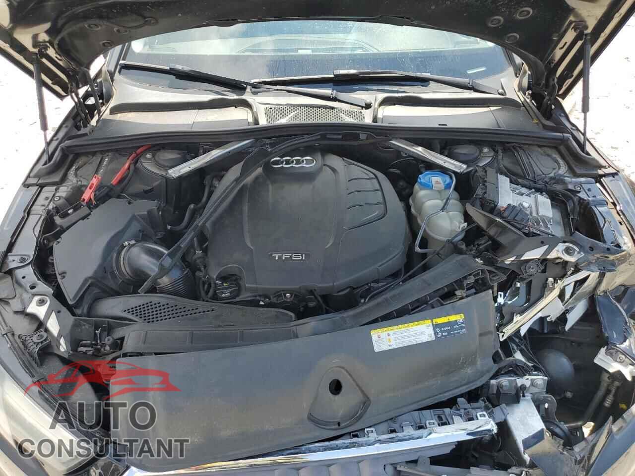 AUDI A4 2018 - WAUDNAF46JN003750