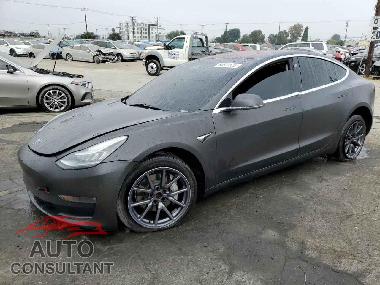TESLA MODEL 3 2018 - 5YJ3E1EA3JF158423