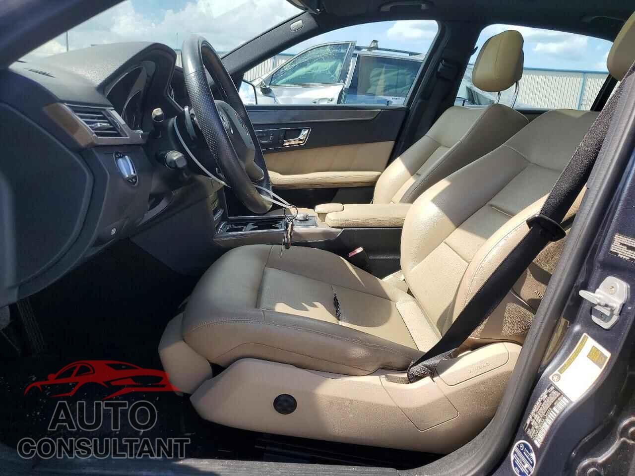 MERCEDES-BENZ E-CLASS 2010 - WDDHF5GBXAA134666