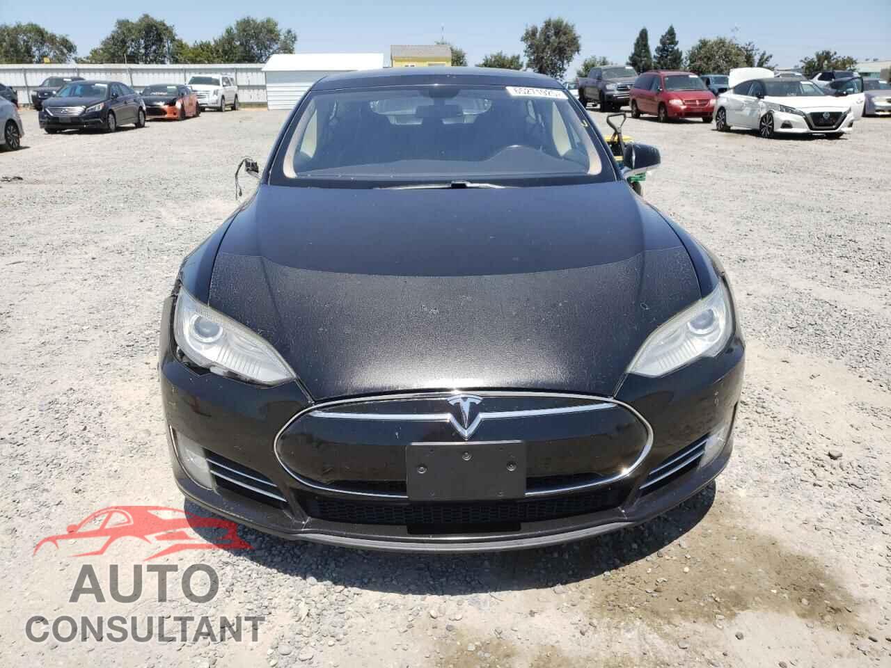 TESLA MODEL S 2013 - 5YJSA1CP5DFP05226