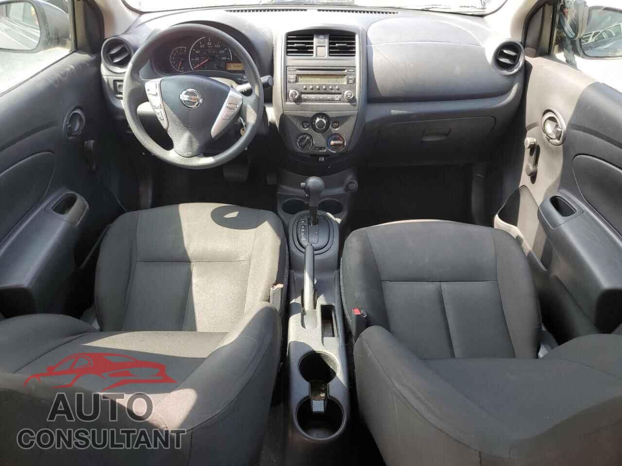 NISSAN VERSA 2017 - 3N1CN7AP2HL858932