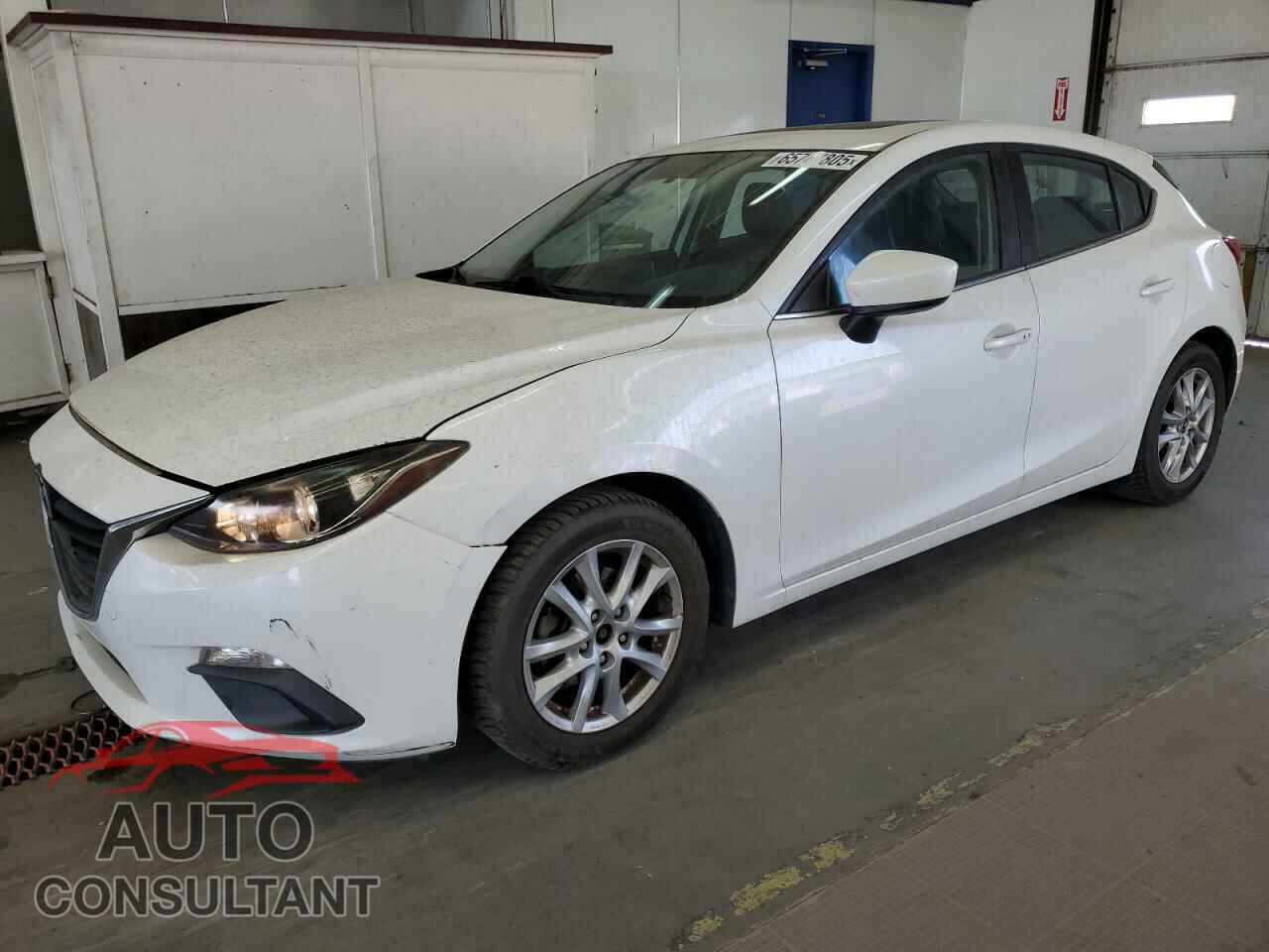 MAZDA 3 2014 - JM1BM1M73E1107667