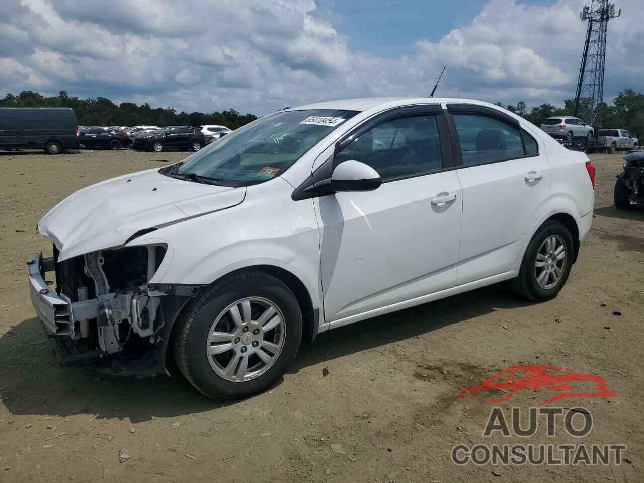 CHEVROLET SONIC 2012 - 1G1JA5SH9C4176830