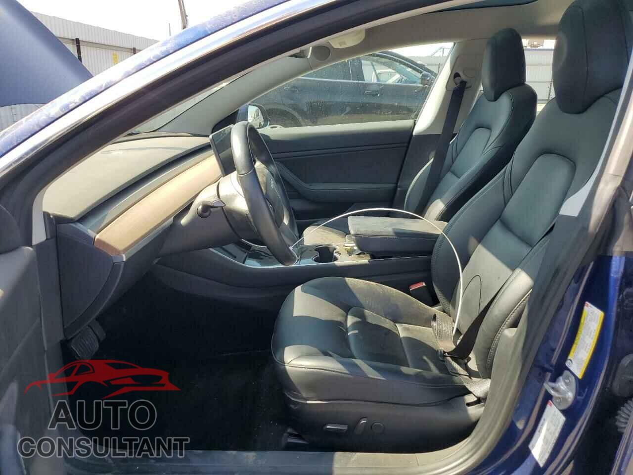 TESLA MODEL 3 2018 - 5YJ3E1EA6JF155127