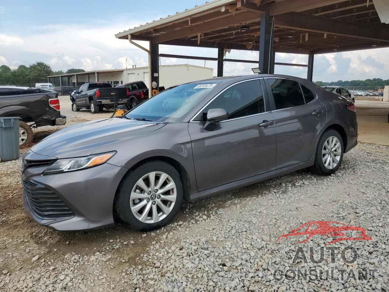 TOYOTA CAMRY 2018 - 4T1B11HK4JU144738