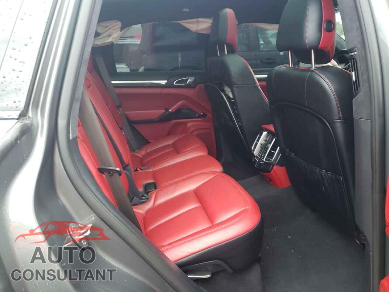PORSCHE CAYENNE 2016 - WP1AD2A20GLA73347